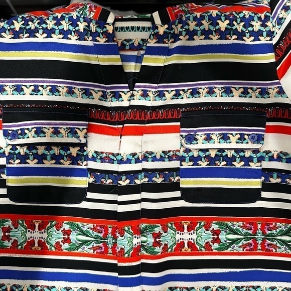 Collective Concepts Blouse. Size Small. Floral stripe print. Button front. - Picture 9 of 11